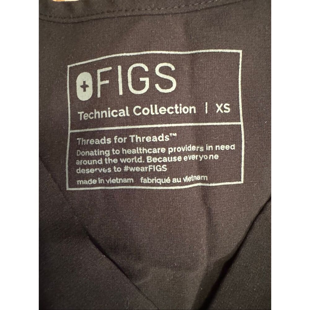 Figs Technical Collection Short Sleeve Top - Picture 5 of 5